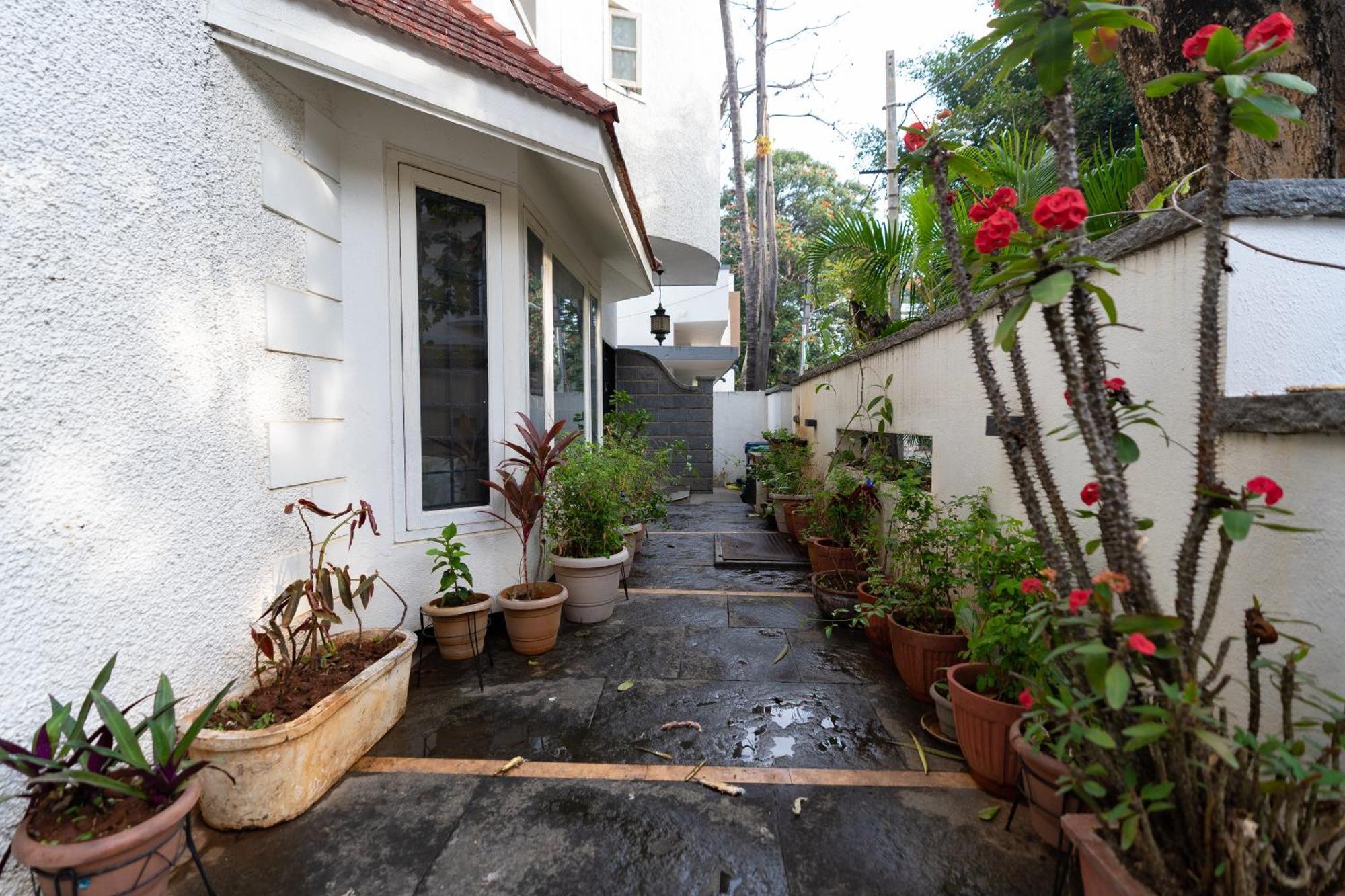 Luho 187 Bed & Breakfast Bangalore Ngoại thất bức ảnh